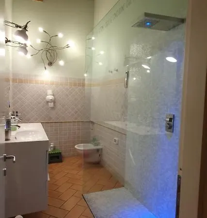 Casa Vacanze Maison Mavu Perugia Centro Storico Apartamento *